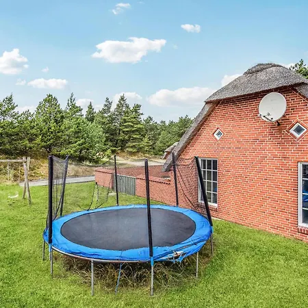 6 Bedroom Beautiful In Romo 別荘